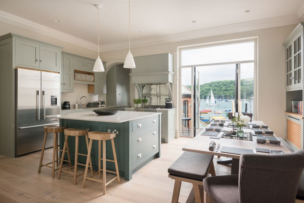  Gordon Ramsay’s Cornwall Kitchen