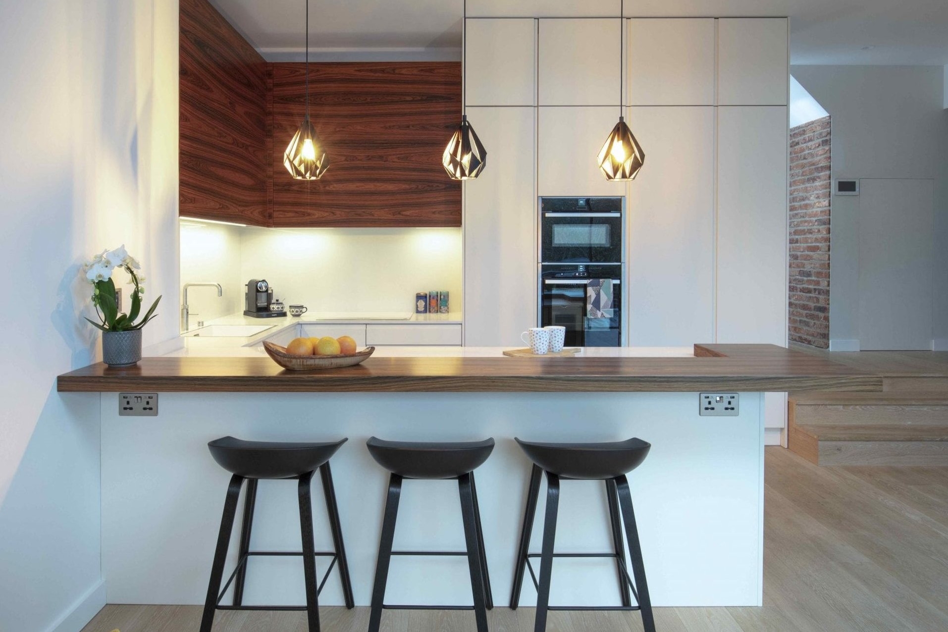 Amberth: Kitchen & Living Fusion - Task Lighting